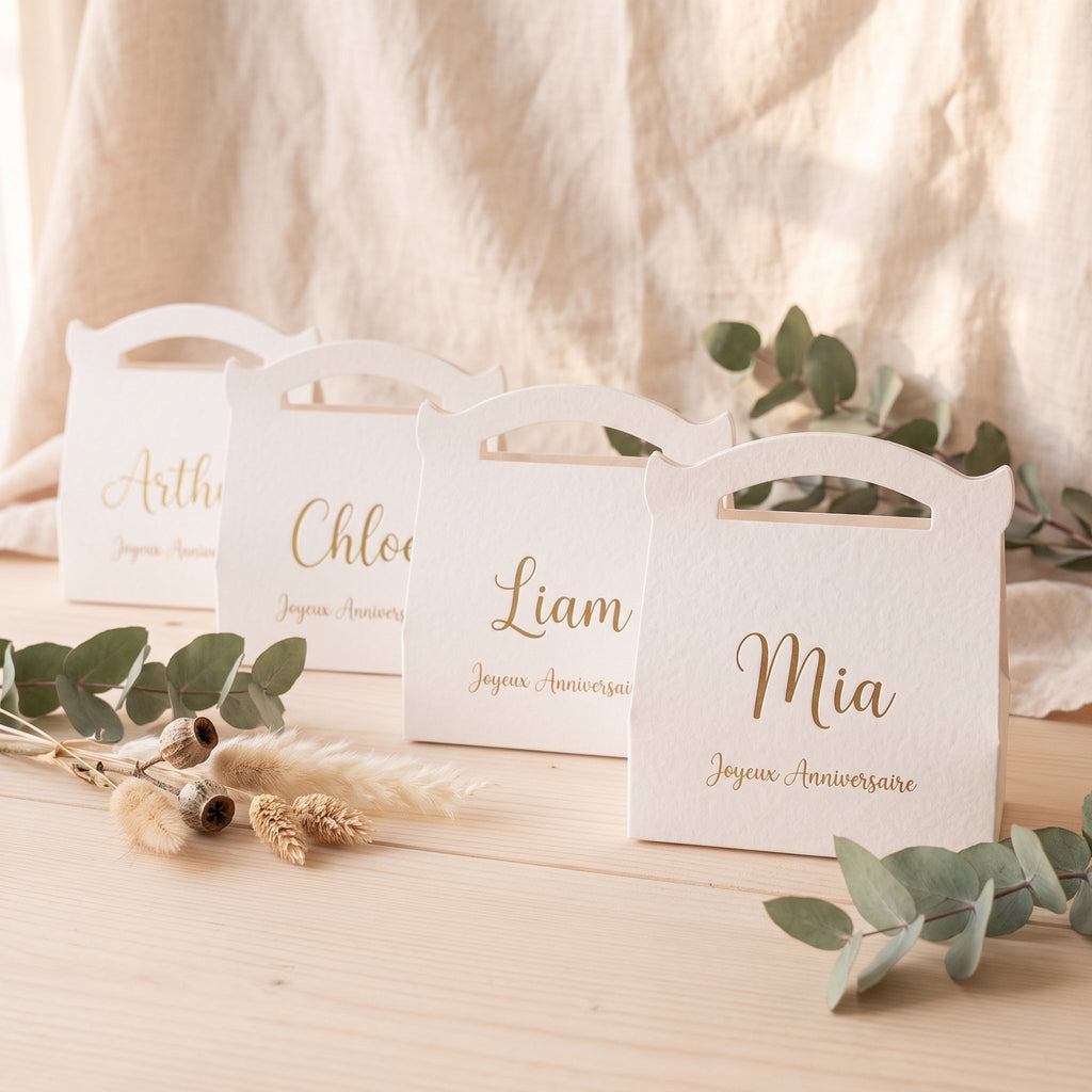Boîte cadeau personnalisée enfant - Prénom et message sur mesure - Décoration table anniversaire