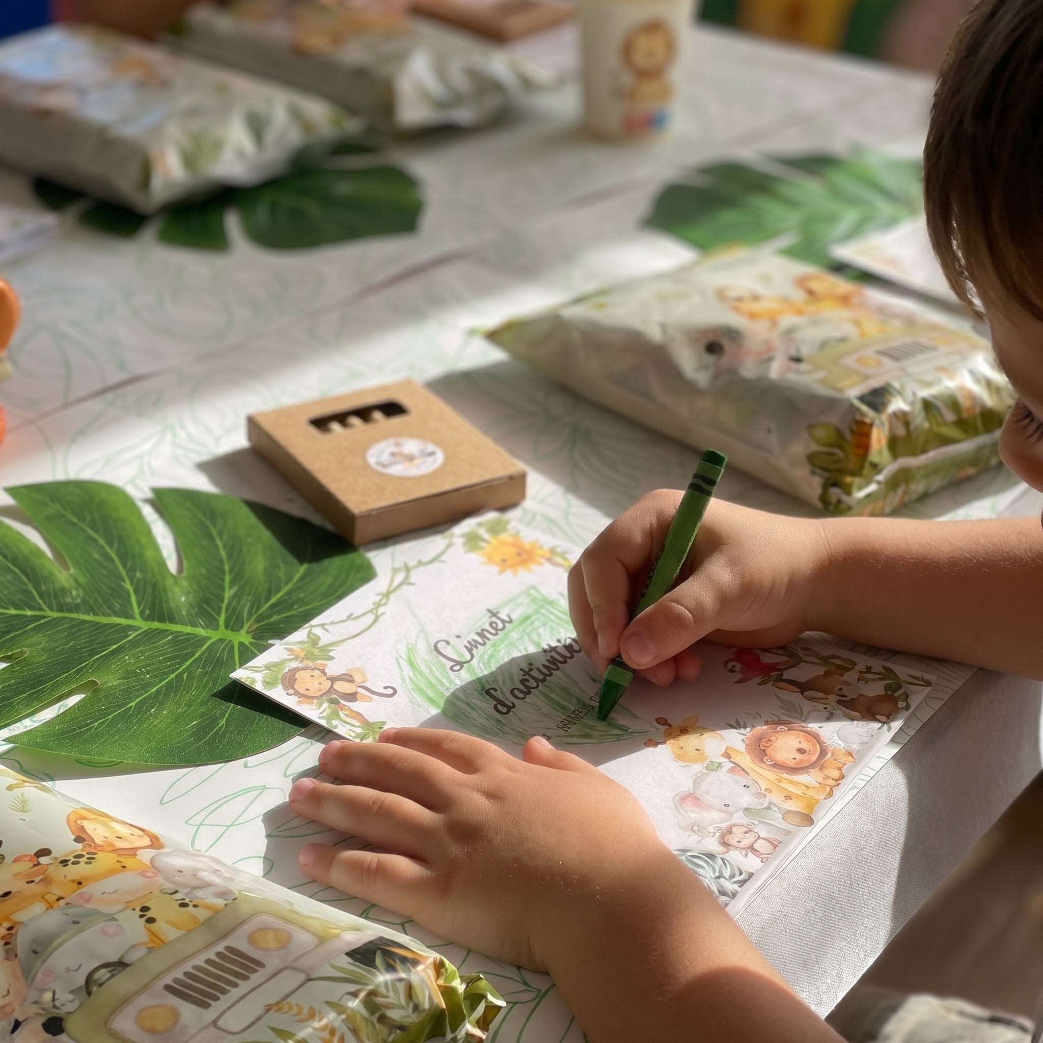 Livret d'Activités Personnalisé - Jeux Enfants Mariage, Baptême, Anniversaire